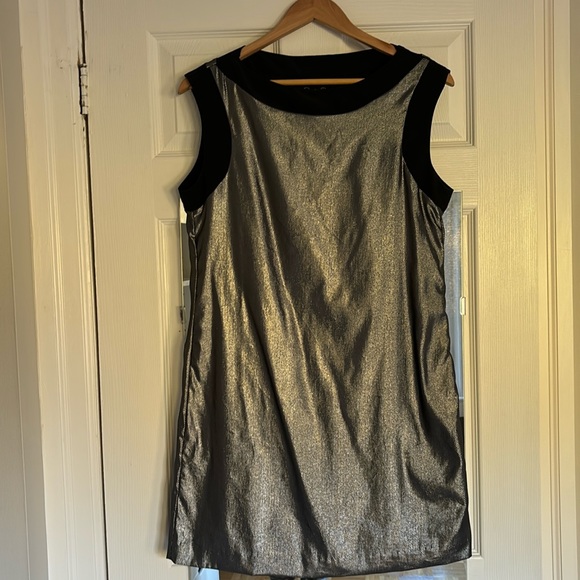 Silver and black 100% silk mini dress. Fully lined. Cynthia Rowley size M. - Picture 1 of 7
